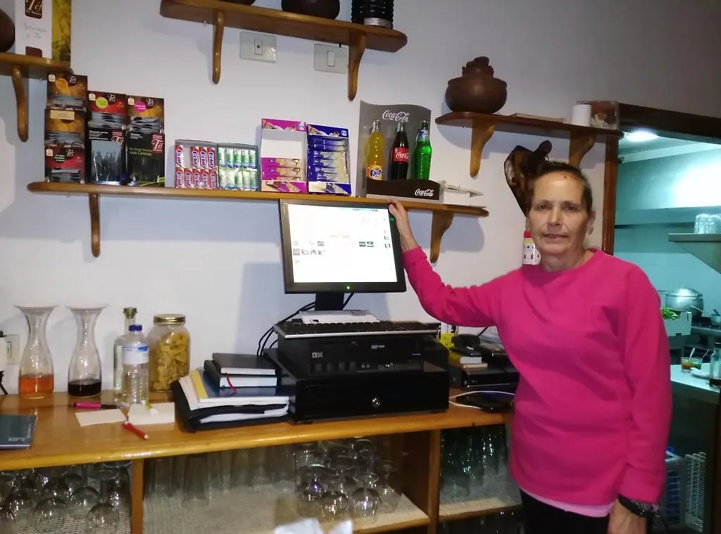 Pension Amparo Las Hayas Valle Gran Rey Guest house